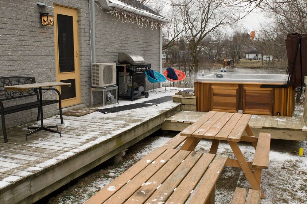 Photo of Outdoor in Scott