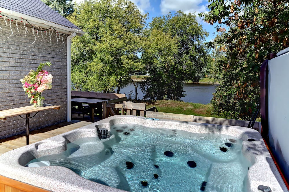 Photo of Outdoor in Scott