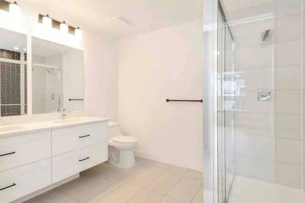 Photo of Bathroom in Langley