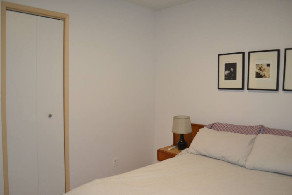 Photo of Bedroom in Gimli