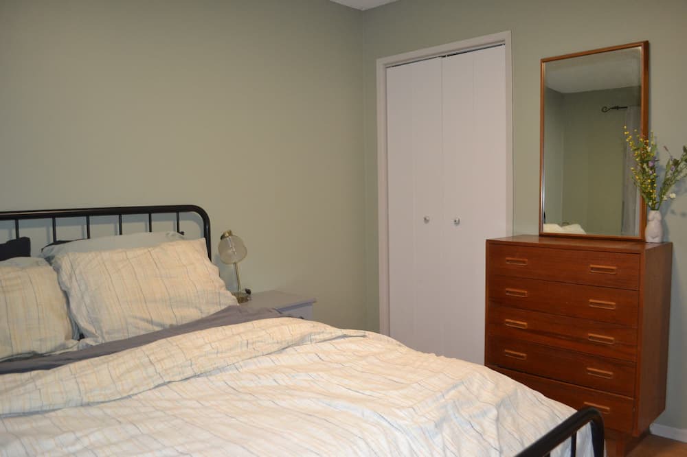 Photo of Bedroom in Gimli