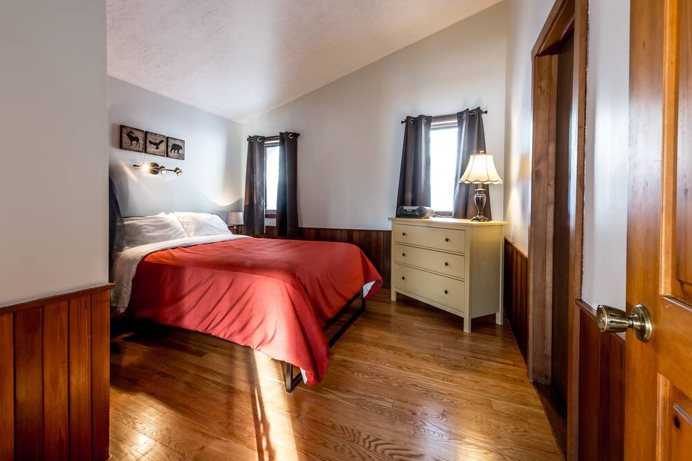 Photo of Bedroom in Sainte-Agathe-des-Monts