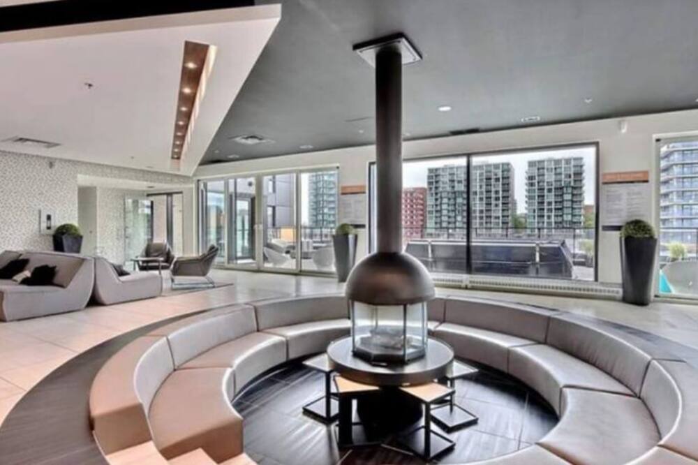 Photo of Livingroom in Pointe-Saint-Charles