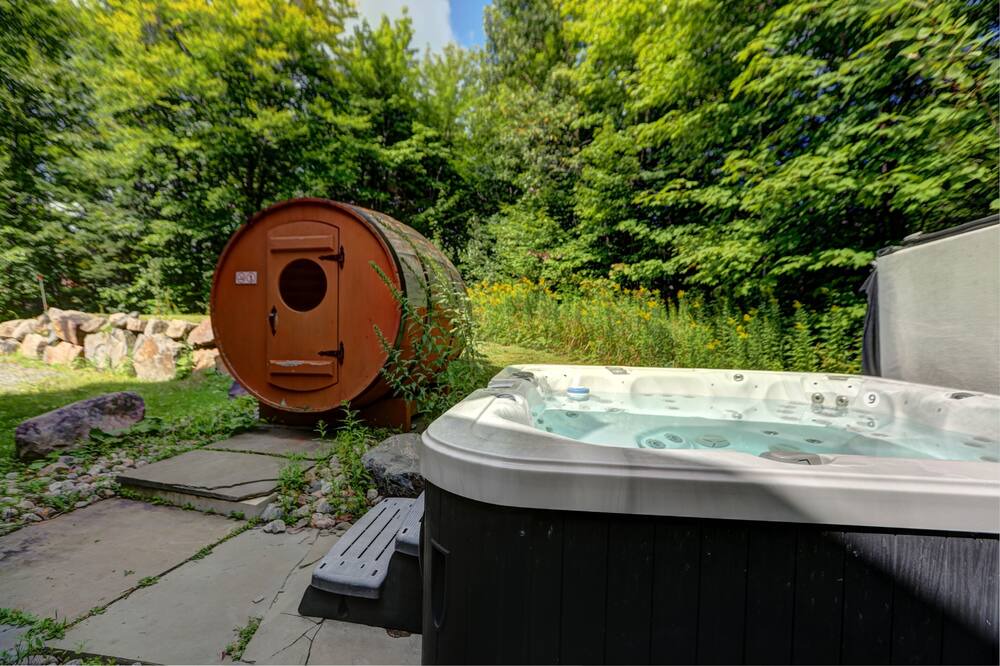 Photo of Outdoor in Mille-Isles
