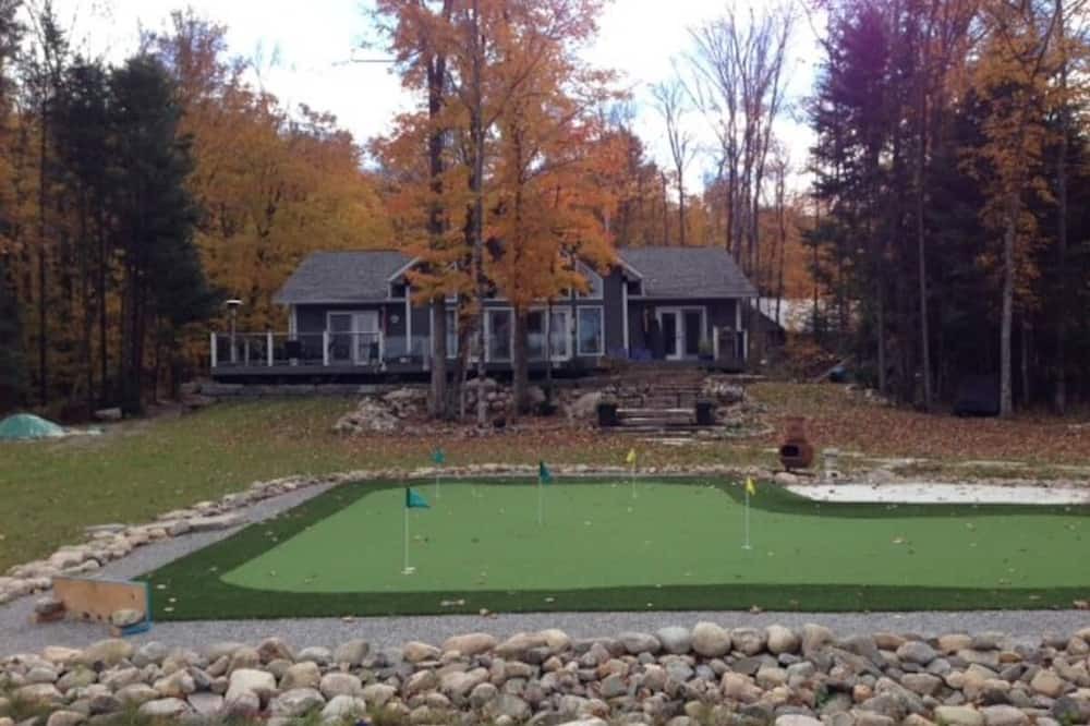 Photo of Outdoor in Haliburton