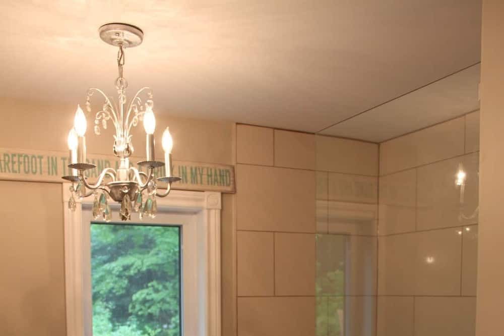 Photo of Bathroom in Haliburton