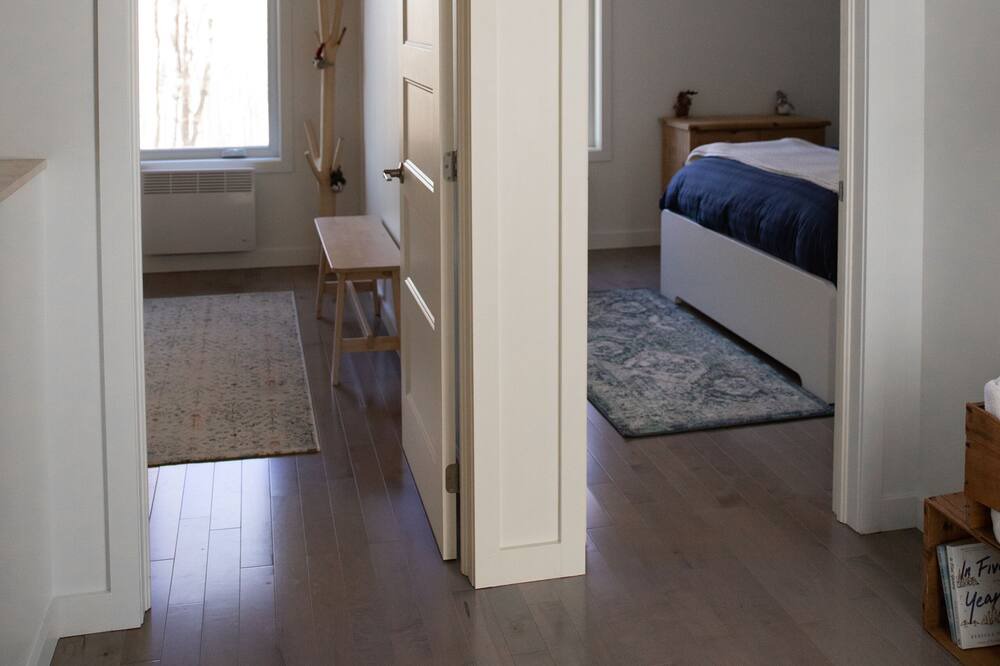 Photo of Bedroom in Bolton-Est