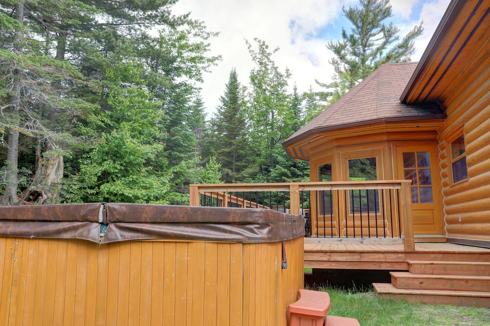 Photo of Outdoor in Mille-Isles