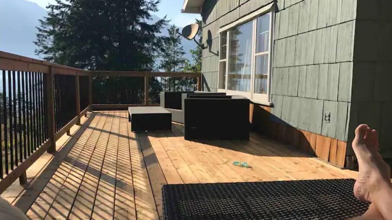 Photo of Patio Balcony in Central Kootenay