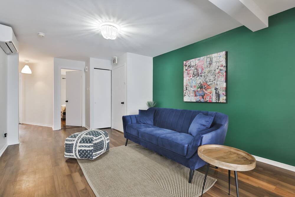 Photo of Livingroom in Cote-Saint-Paul