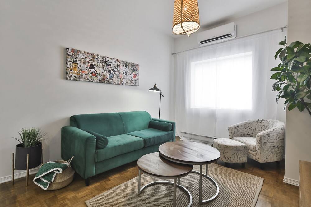 Photo of Livingroom in Cote-Saint-Paul