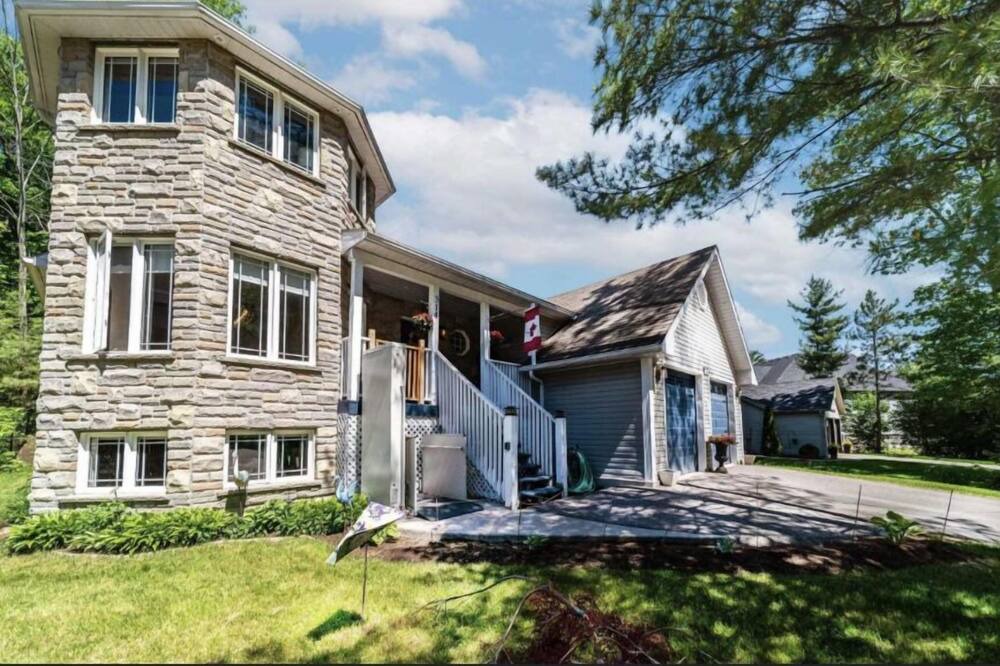 Photo of Outdoor in Wasaga Beach