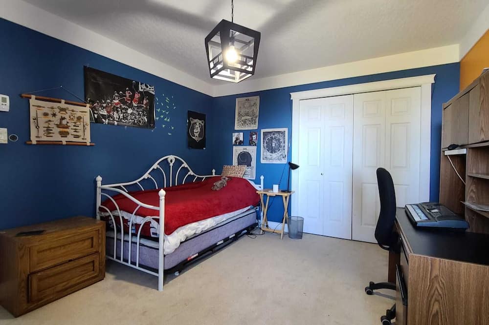 Photo of Bedroom in Cordova Bay