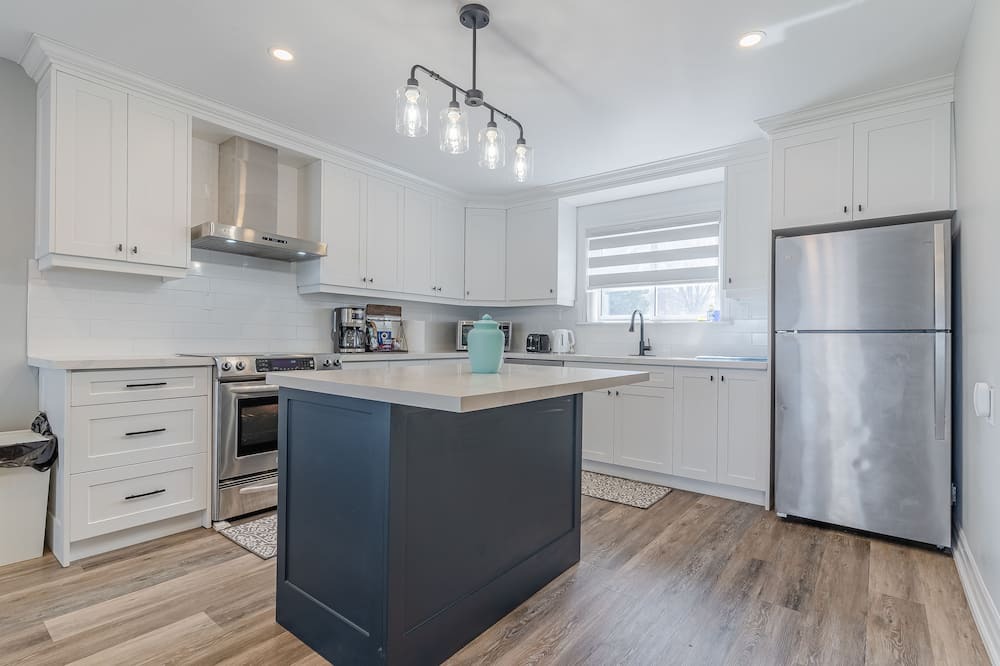 Photo of Kitchen in Kawartha Lakes