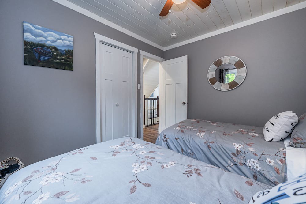 Photo of Bedroom in Lion's Head