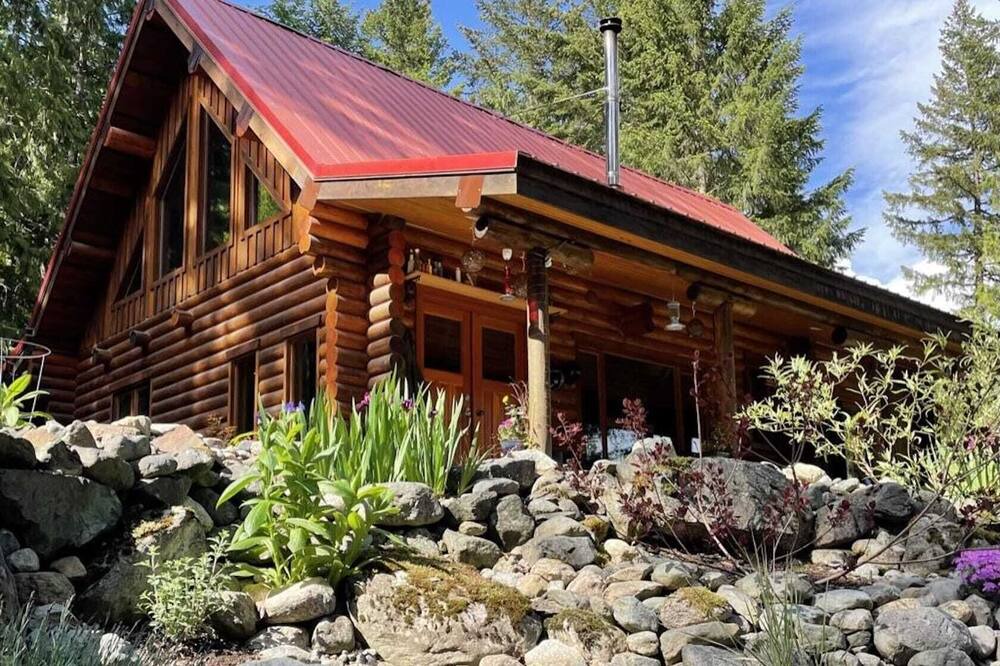 Photo of Outdoor in Pemberton