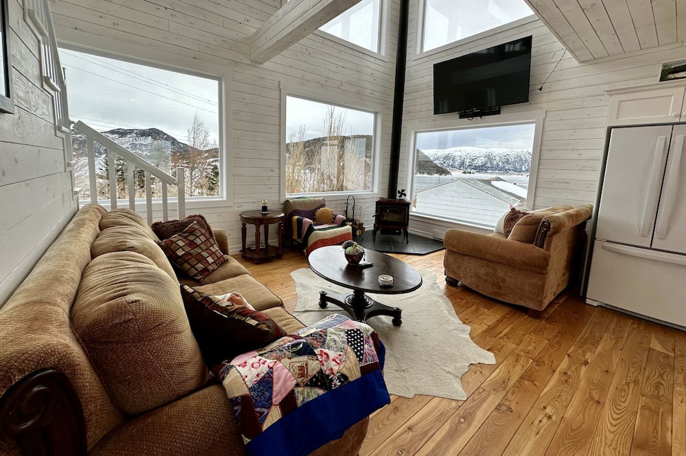 Photo of Livingroom in Norris Point