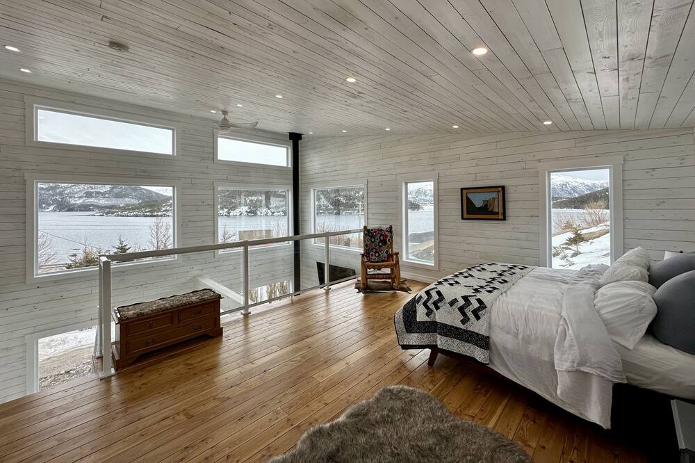 Photo of Livingroom in Norris Point