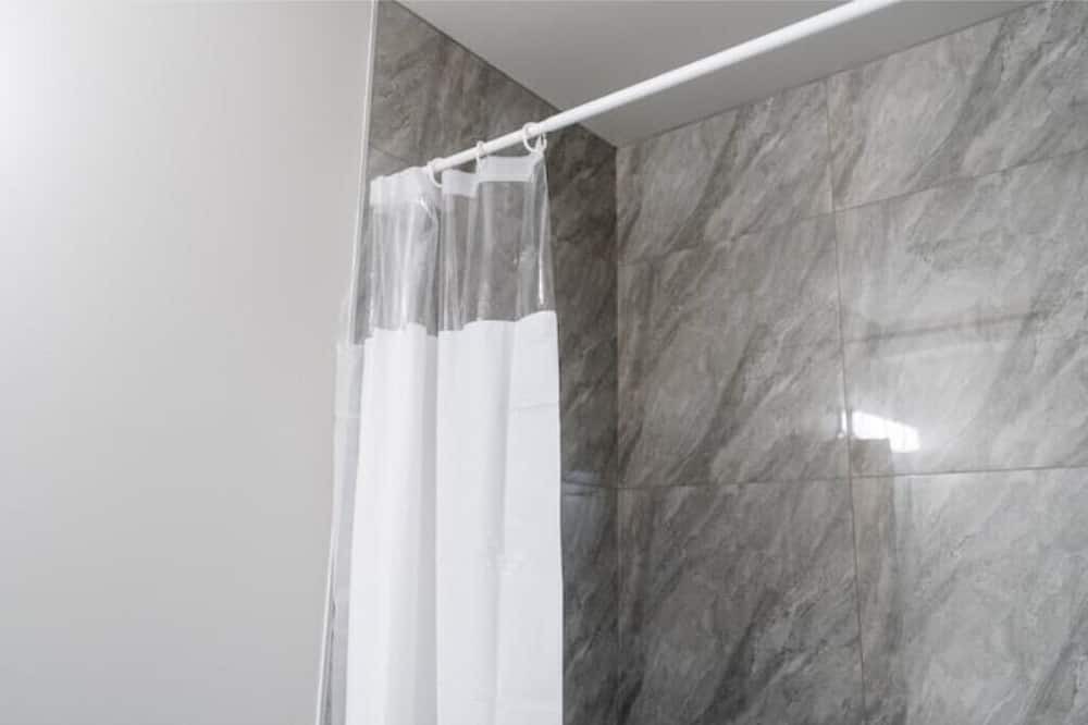 Photo of Bathroom in South Newton