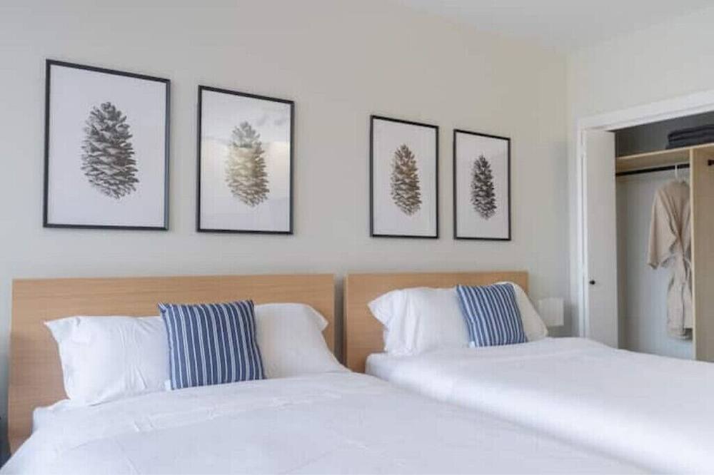 Photo of Bedroom in South Newton