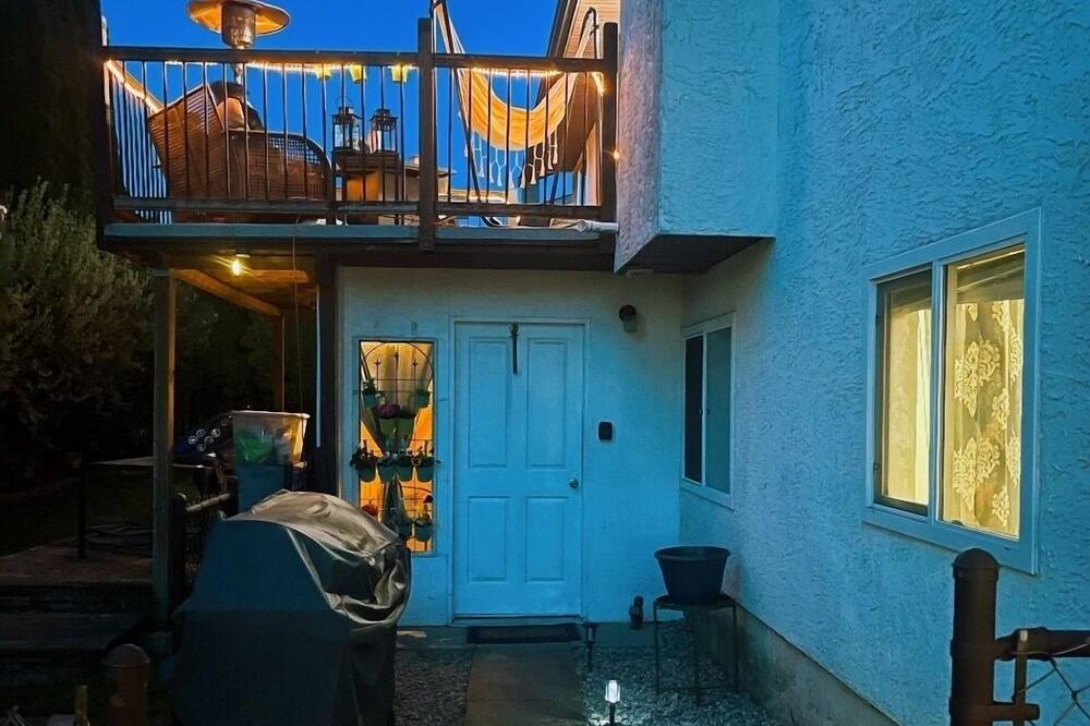 Photo of Outdoor in Mission