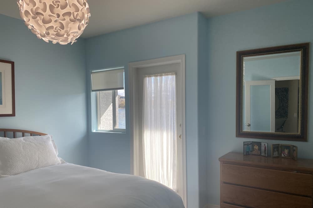 Photo of Bedroom in Vernon