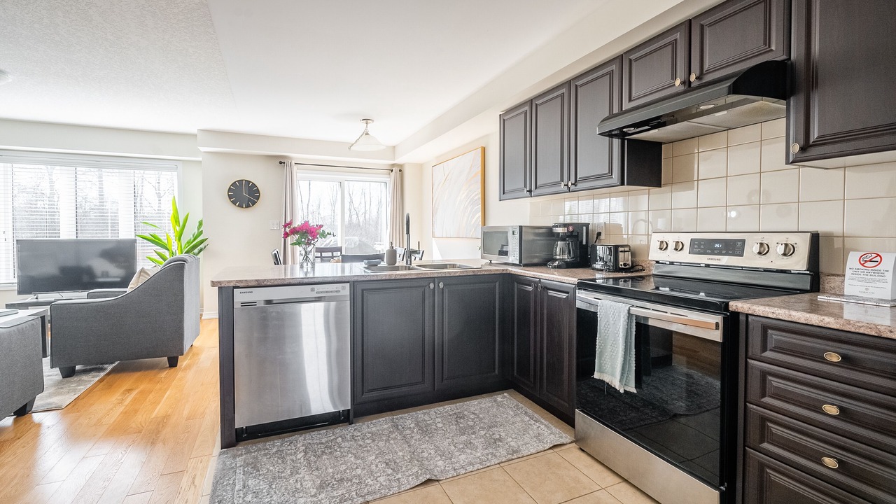 Photo of Kitchen in Thorold