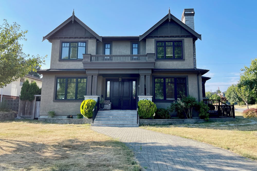 Photo of Outdoor in Oakridge
