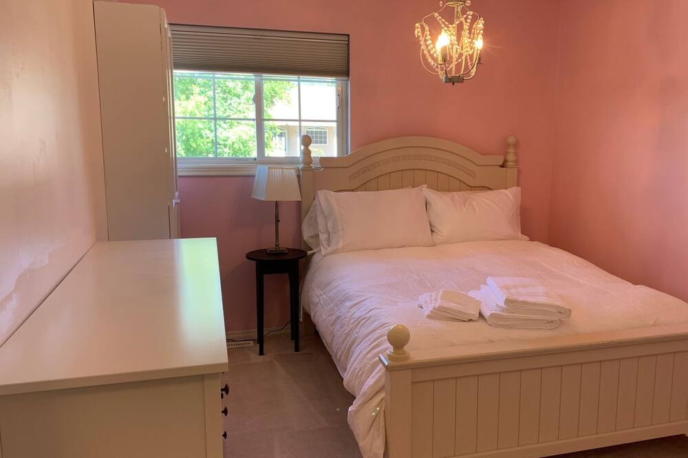 Photo of Bedroom in Abbotsford
