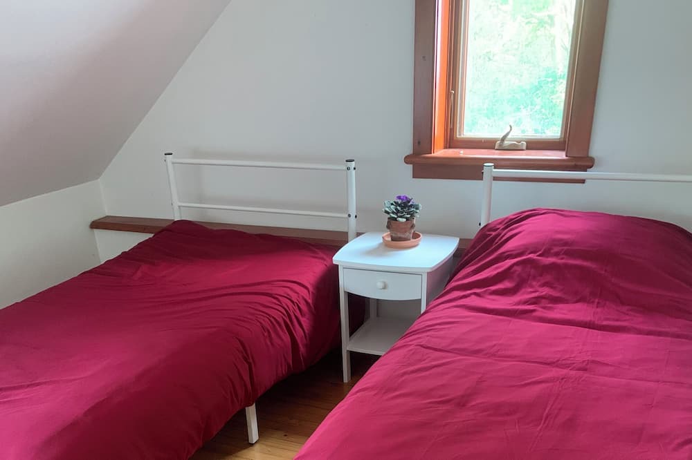 Photo of Bedroom in Saint-Andre-d'Argenteuil