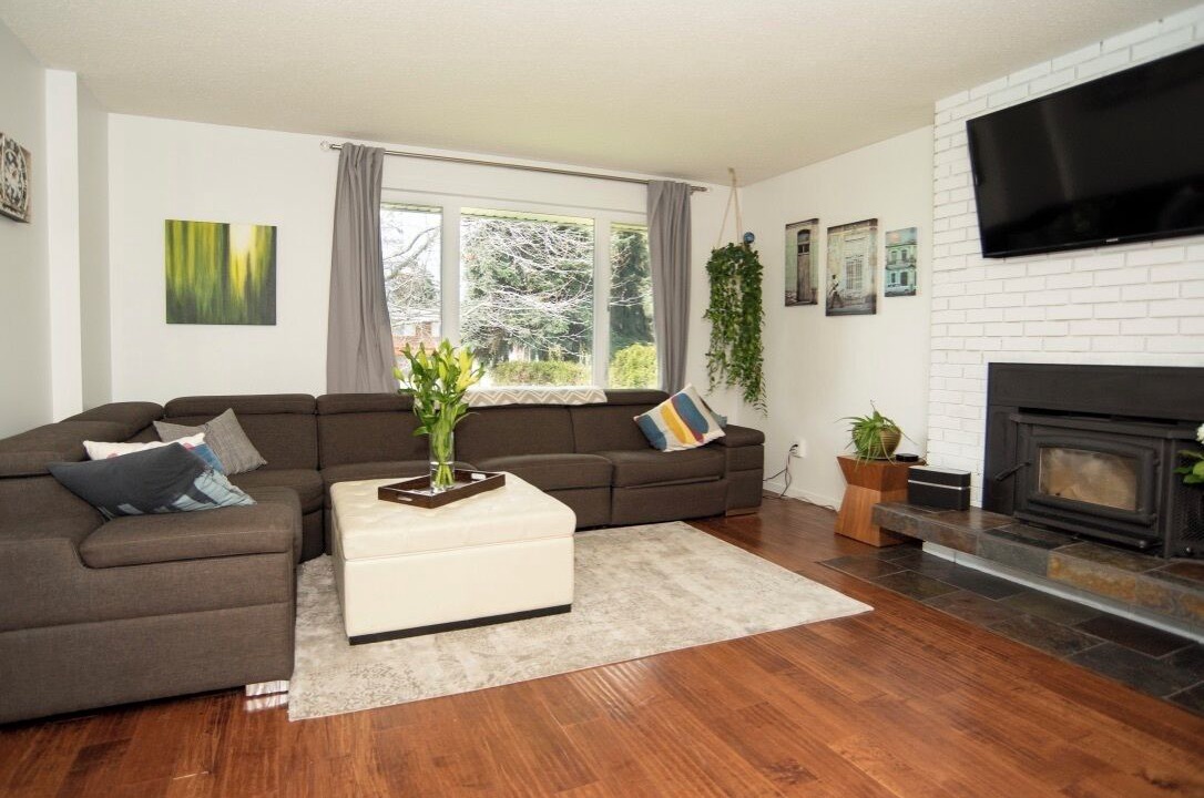 Photo of Livingroom in Central Okanagan