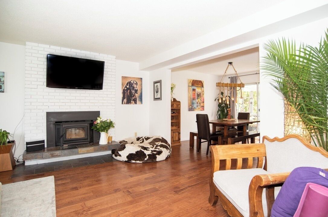 Photo of Livingroom in Central Okanagan