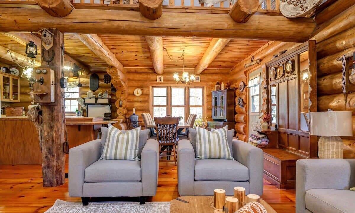 Photo of Livingroom in Lyndhurst