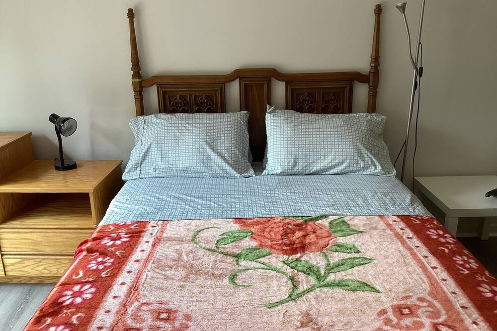 Photo of Bedroom in West Vancouver