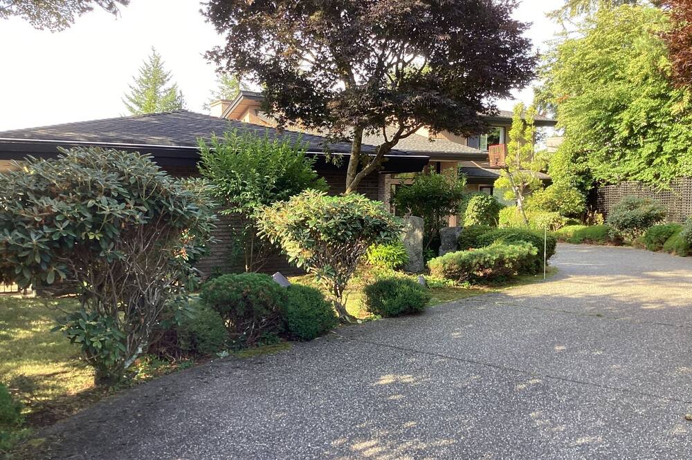 Photo of Outdoor in West Vancouver