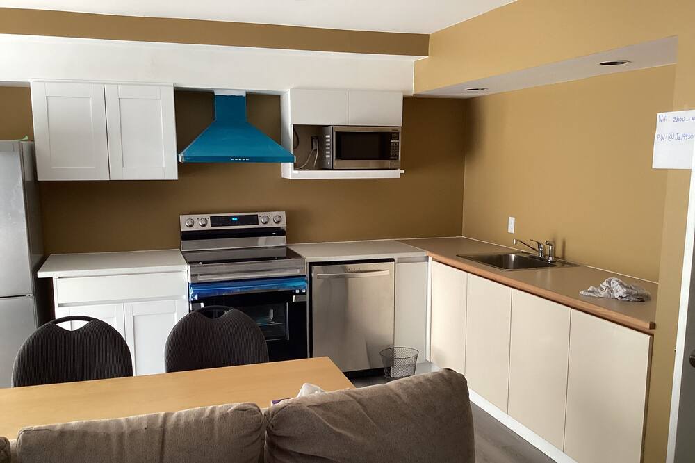Photo of Kitchen in West Vancouver
