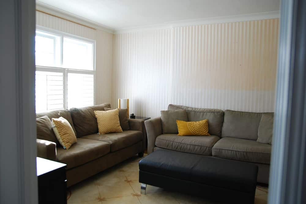 Photo of Livingroom in Delta