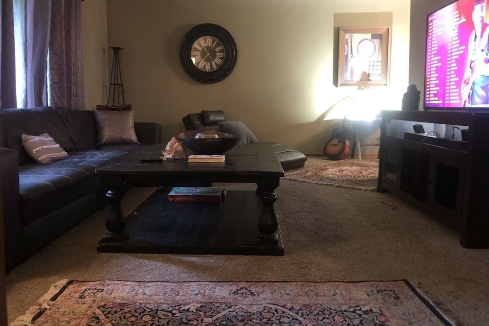Photo of Livingroom in Grafton