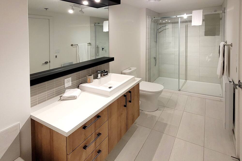 Photo of Bathroom in Brossard
