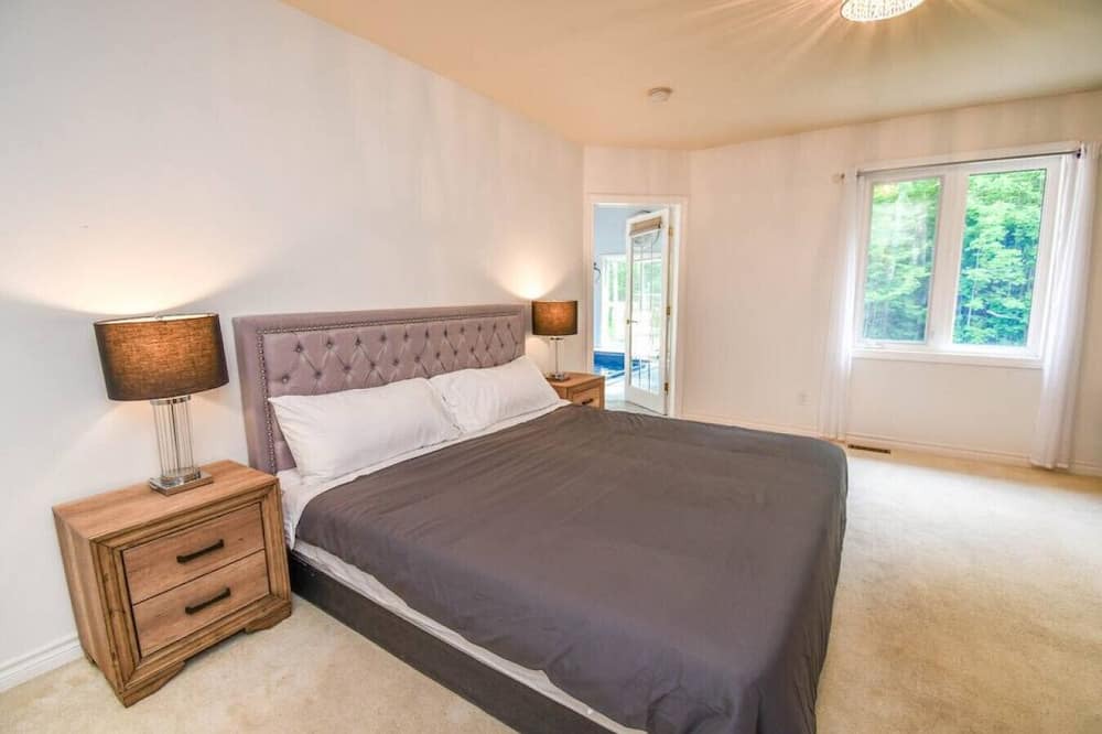 Photo of Livingroom in Severn