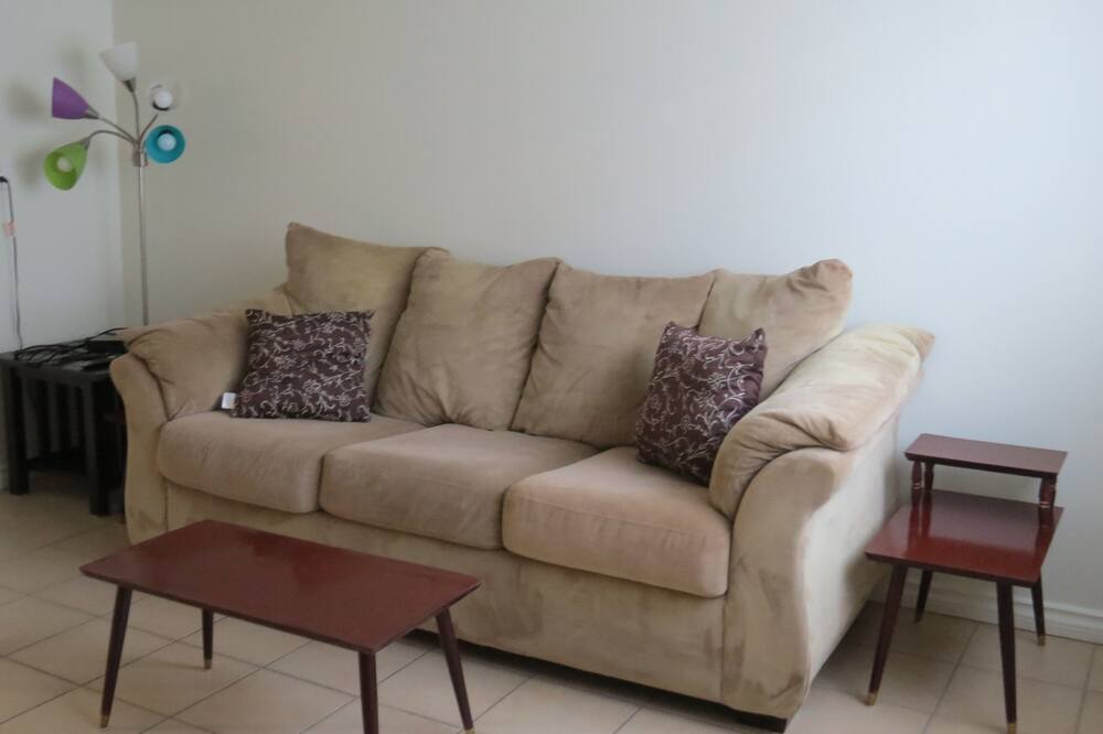 Photo of Livingroom in Burnaby