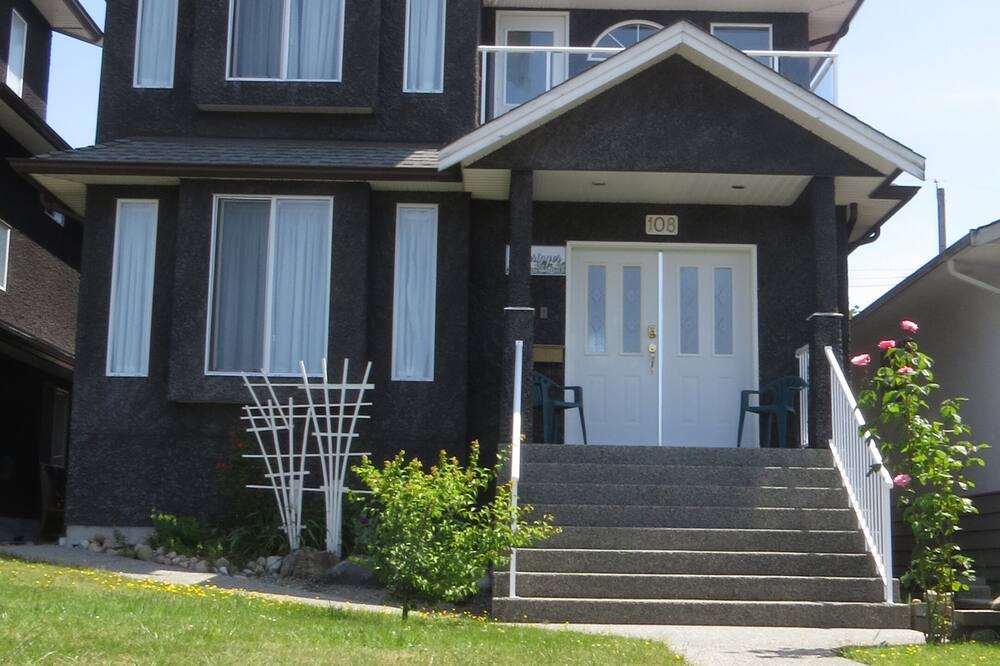 Photo of Outdoor in Burnaby