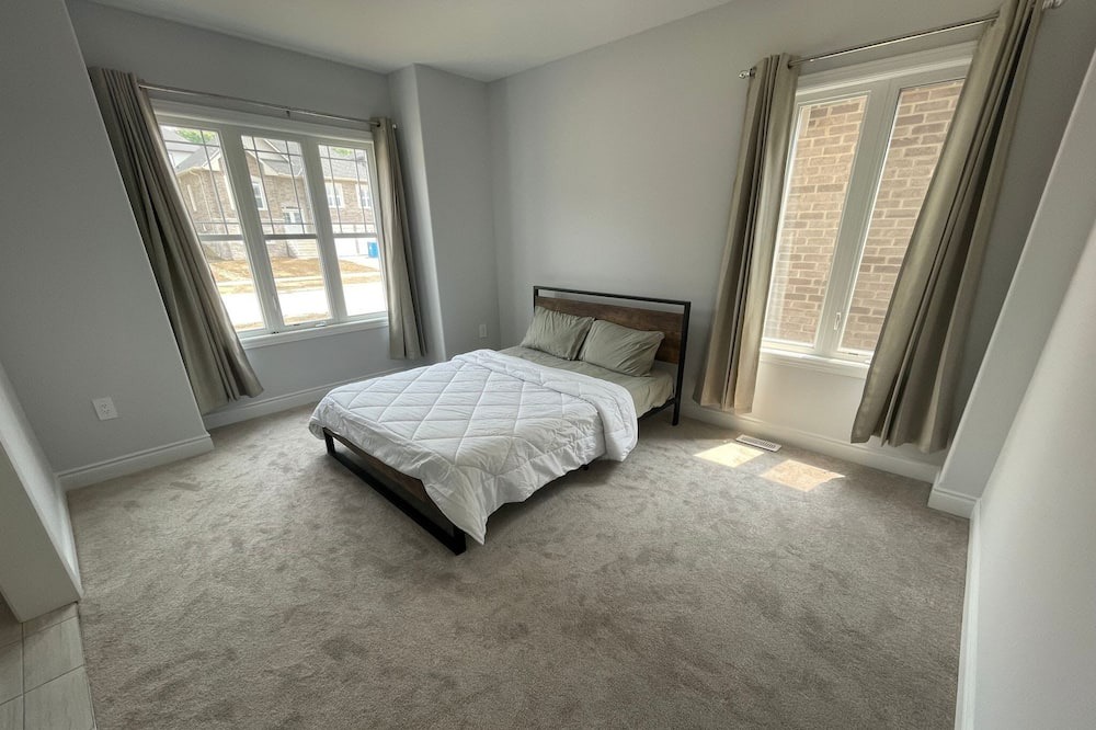 Photo of Bedroom in Orillia