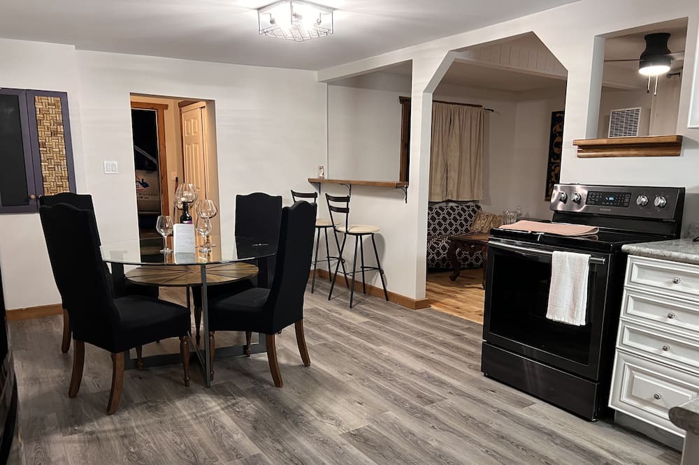 Photo of Kitchen in Oro-Medonte