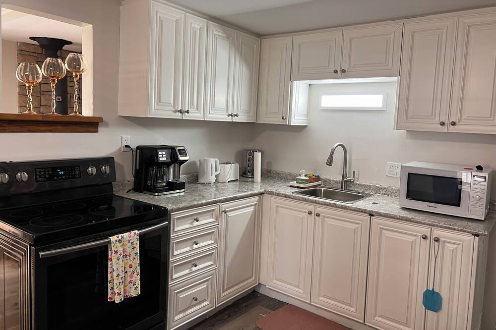 Photo of Kitchen in Oro-Medonte
