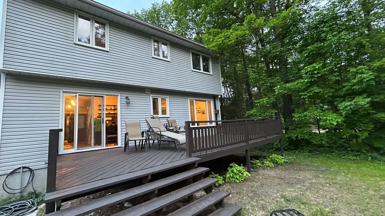 Photo of Outdoor in Tiny
