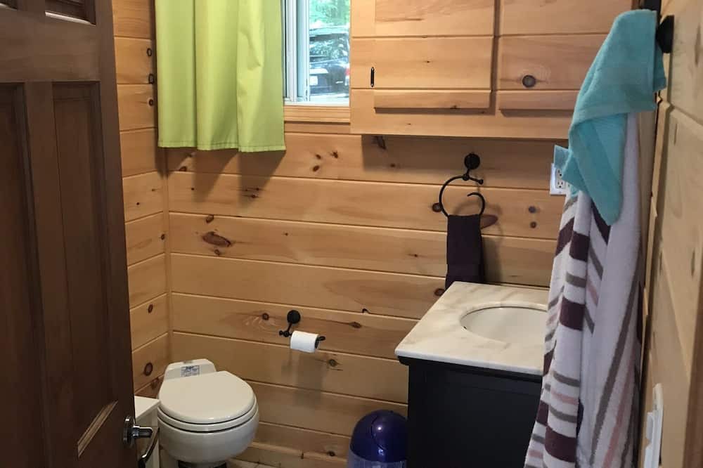 Photo of Bathroom in Roseneath