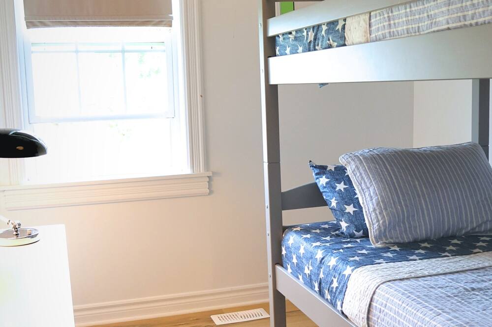 Photo of Bedroom in Saint Peters Bay