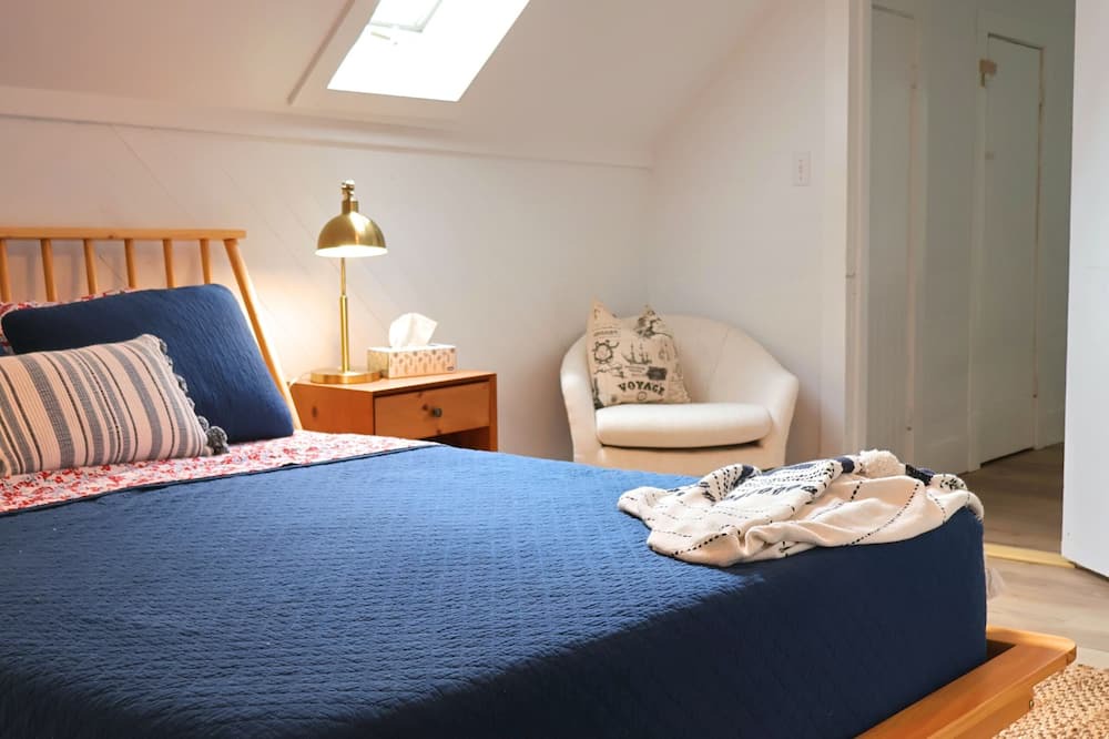 Photo of Bedroom in Saint Peters Bay