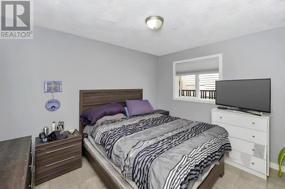 Photo of Bedroom in Lake Cowichan